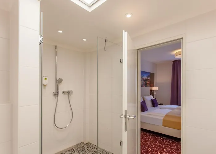 Hotel The Domicil Frankfurt 3*