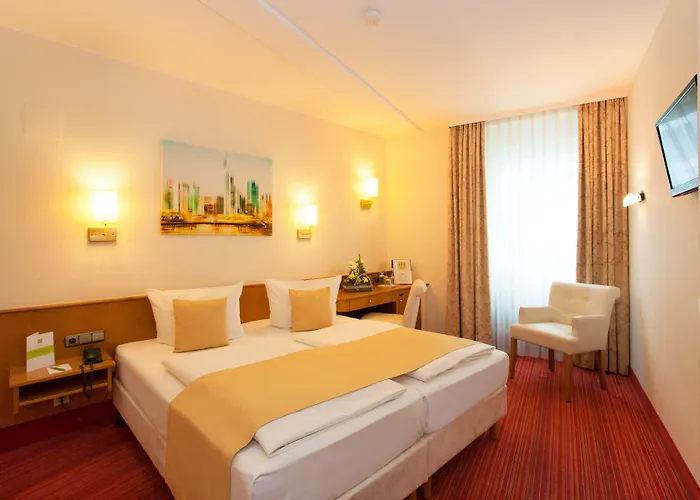 Отель The Domicil Frankfurt 3*